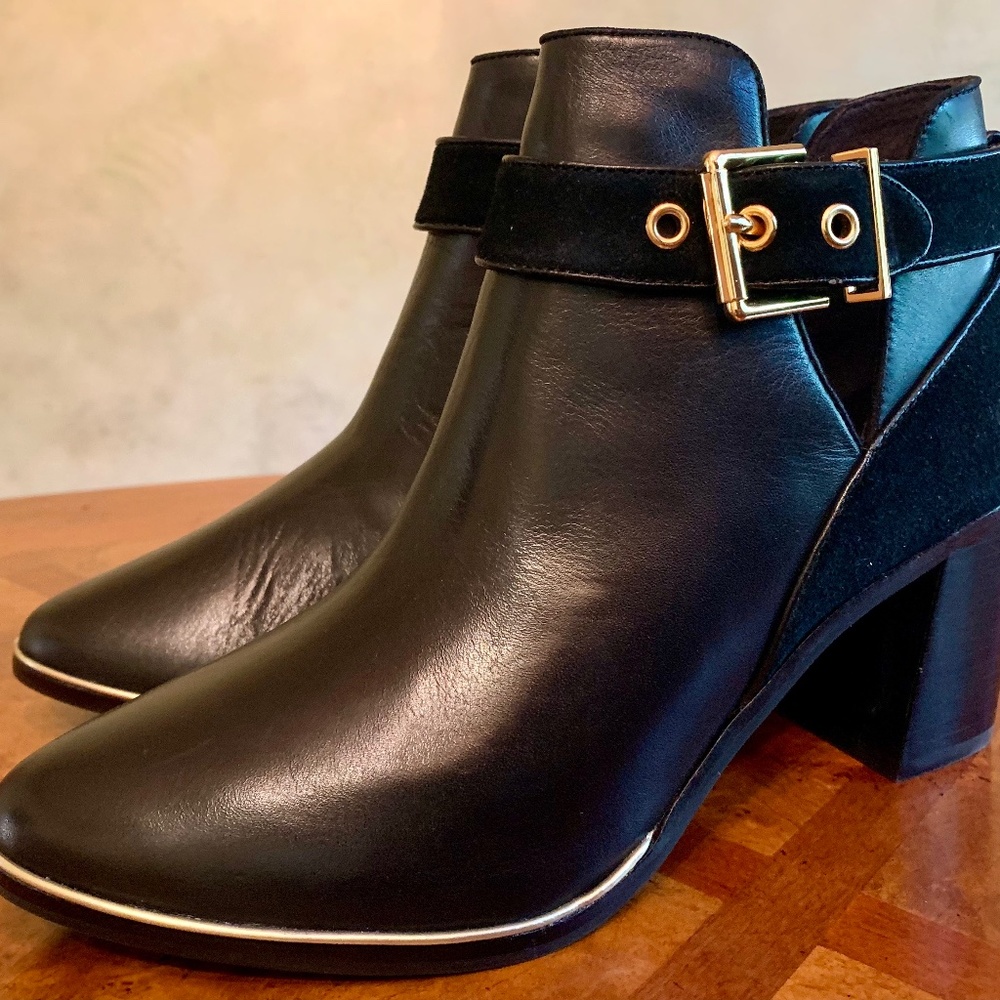 Black Ted Baker Nissie Block Heel Booties